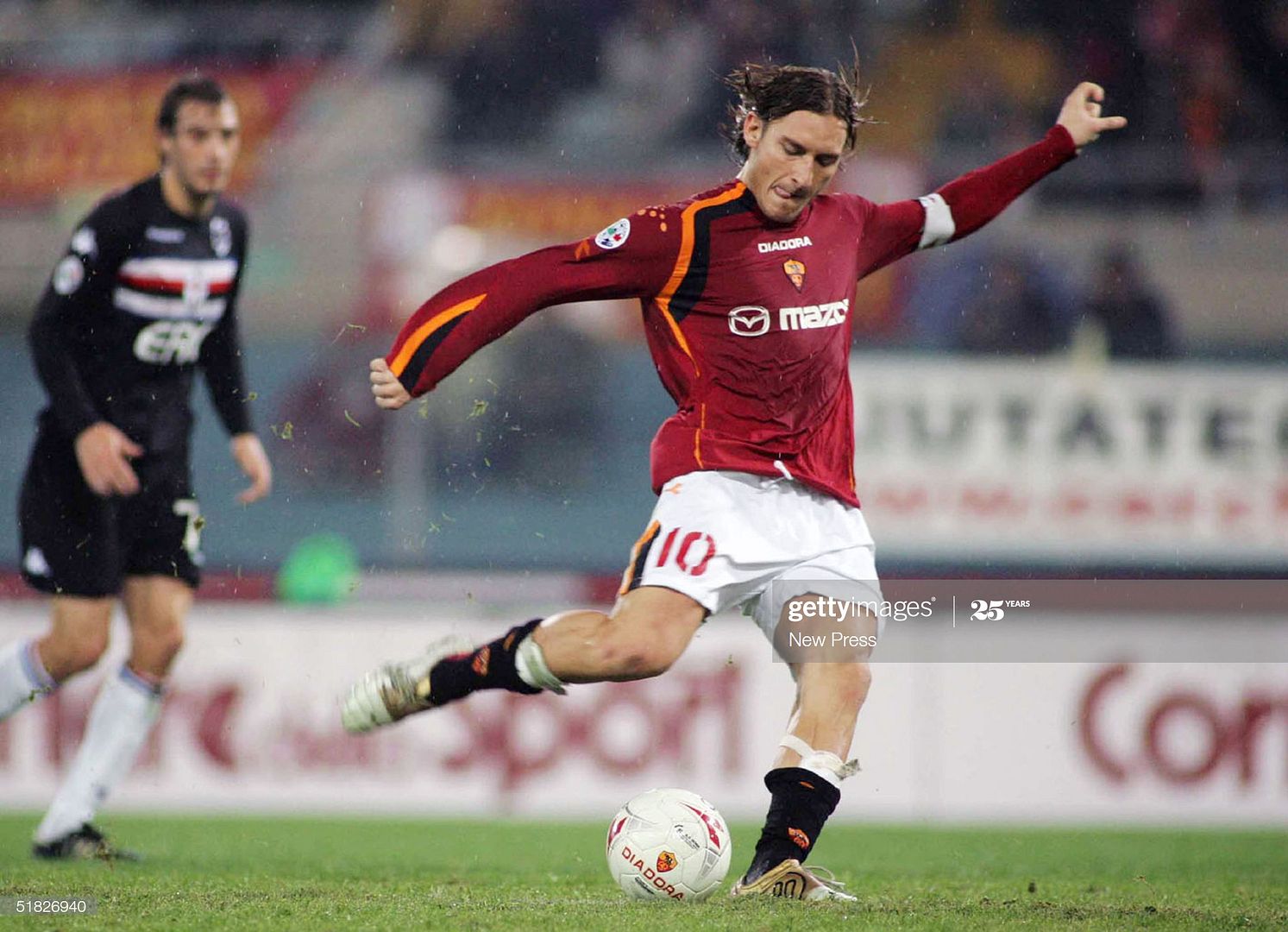 イタリア代表 03/04 ホーム ユニフォーム #10 TOTTI イタリア代表 03/04 ホーム ユニフォーム #10 TOTTI